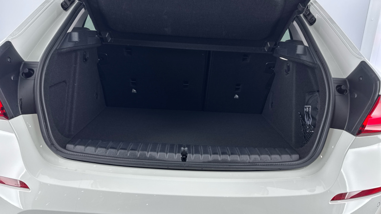 BMW 1 Series 118i [136] Sport 5dr [Live Cockpit Professional] Petrol Hatchback